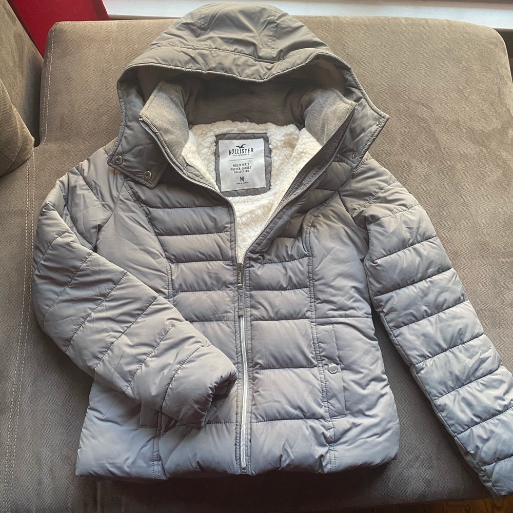 Women’s Hollister Sherpa Lined Puffer Jacket